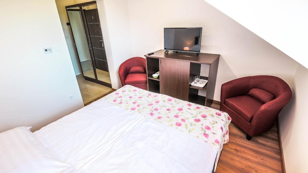 White Apartman Siófok Zewnętrze zdjęcie
