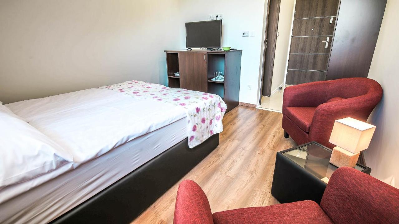 White Apartman Siófok Zewnętrze zdjęcie
